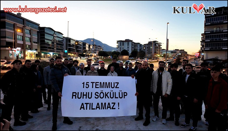 15 Temmuz Ruhu Sökülüp Atılamaz