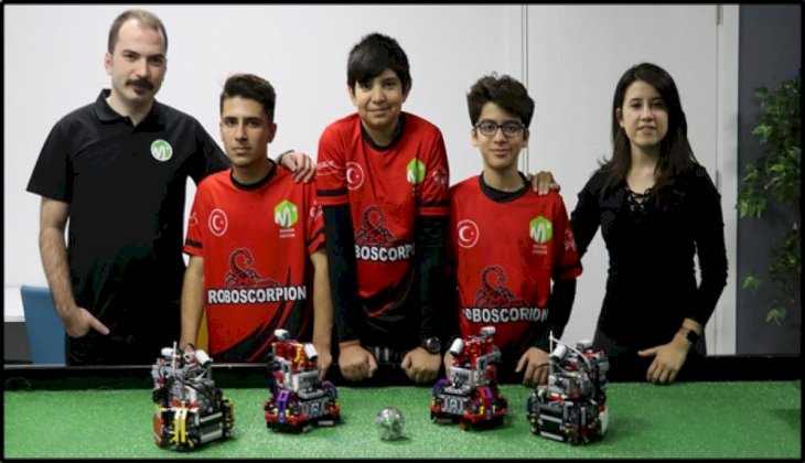 Türk robot takımı ,Roboscorpion olimpiyatlarda şampiyonluk hedefliyor