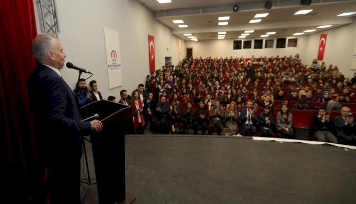 Başkan Zolan gençlere tavsiyeler verdi