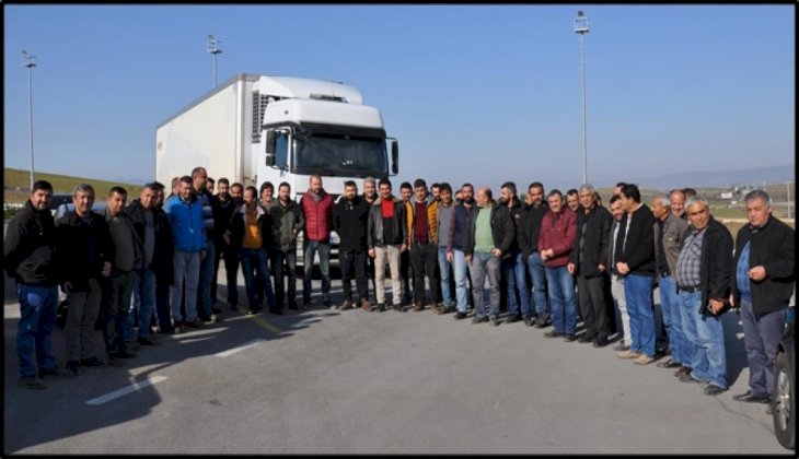 İzmir ve Denizli'de nakliyeciler kontak kapatma eylemi yaptı
