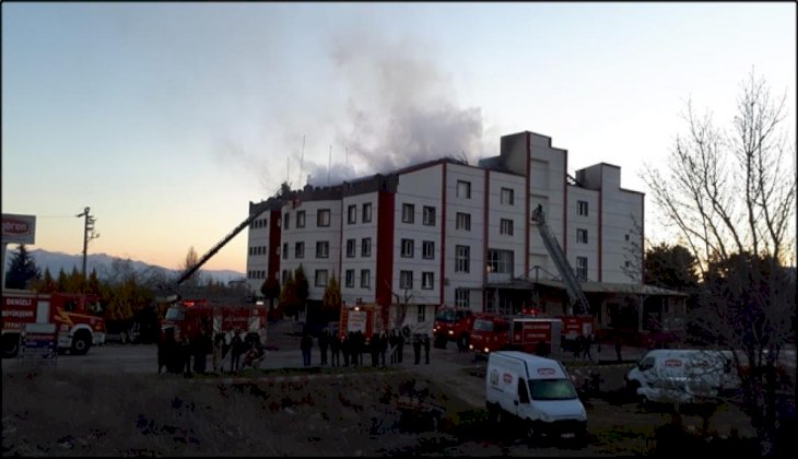 Denizli'de kuru yemiş fabrikasında yangın çıktı