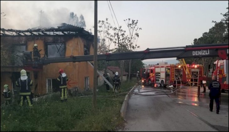 2 katlı evde çıkan yangın hasara yol açtı