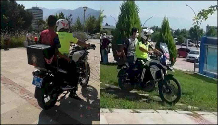 Nüfus cüzdanını kaybeden öğrenciyi sınava motosikletli polis yetiştirdi