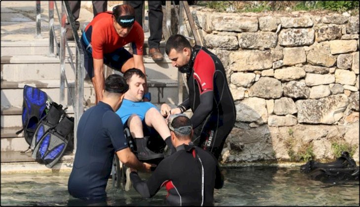Engelli gencin dalış hayali Pamukkale'de gerçek oldu