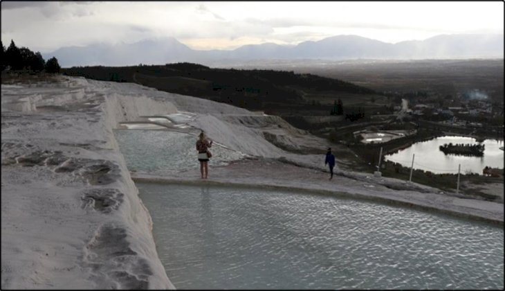 Pamukkale yabancı turistlere kaldı