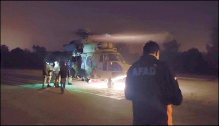 Dağda mahsur kalan kişi yaklaşık 7 saat sonra, helikopterle kurtarıldı