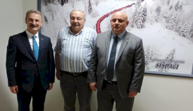 Buldan Belediye Başkanı Mustafa Şevik, Trabzon'daki toplantıya katıldı