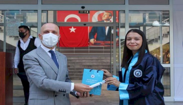 PAÜ Sarayköy Meslek Yüksekokulu’nda ilk mezuniyet heyecanı
