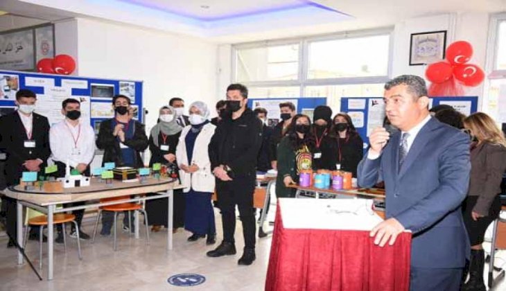 Ahmet Yesevi İmam Hatip Lisesi TÜBİTAK Bilim Fuarı Açıldı