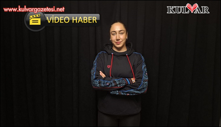 39 km mesafeyi 14 saatte yüzerek Türkiye birincisi oldu