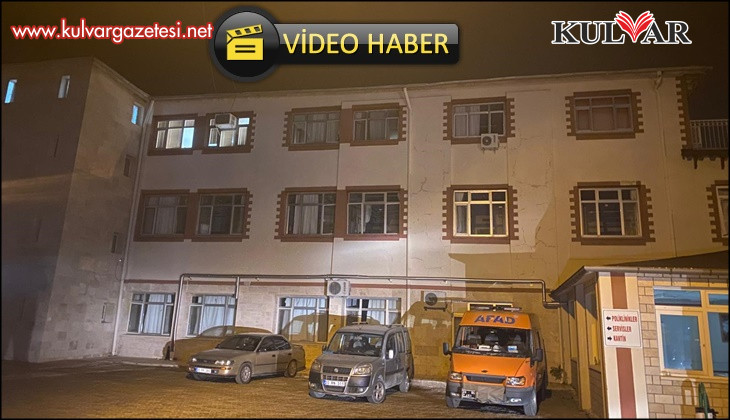 Alevlerin yaklaştığı Buldan'da hastane tahliye edild