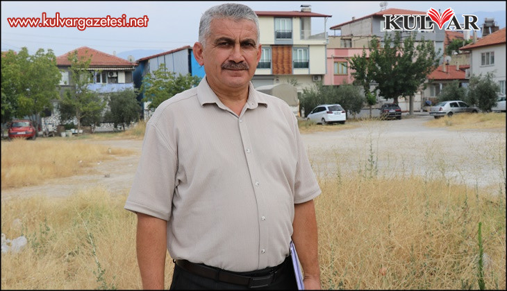 Atıl arsaya okul yaptırmak isteyen muhtar 618 hissedarın peşine düştü