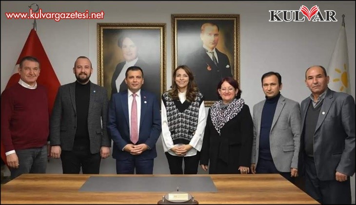 Başkan Atlı ve CHP’li 2 meclis üyesi İYİ Partili oldu