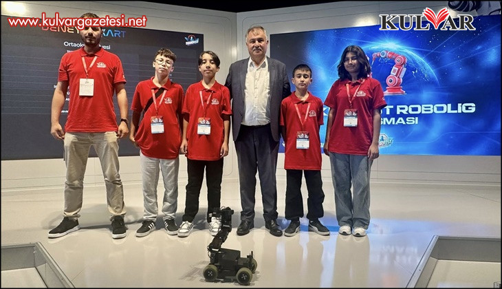 Başkan Pütün, Beyağaç’ı TEKNOFEST 25’te gururlandıran öğrencileri yalnız bırakmadı