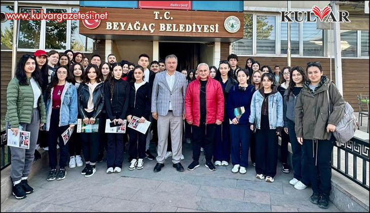 Başkan Pütün üniversite öğrencilerini ağırladı