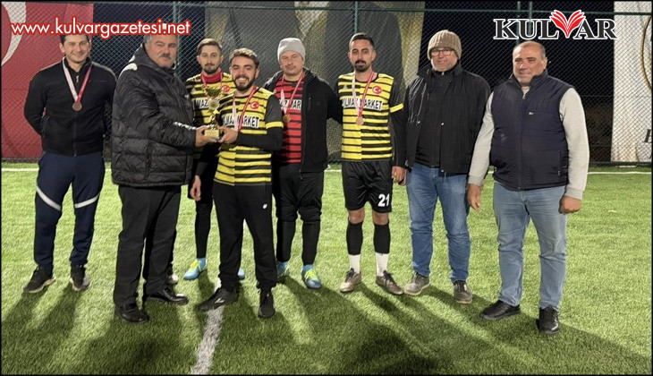 Beyağaç Belediyesi Halı Saha Turnuvasında şampiyon belli oldu