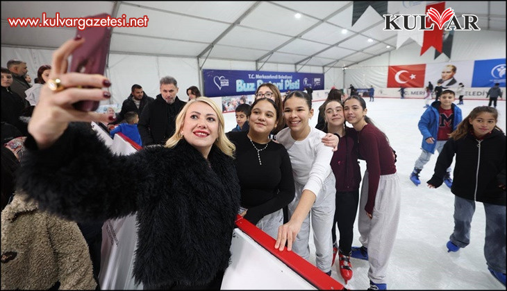 Buz Pateni Pisti gençlerin yeni buluşma noktası oldu