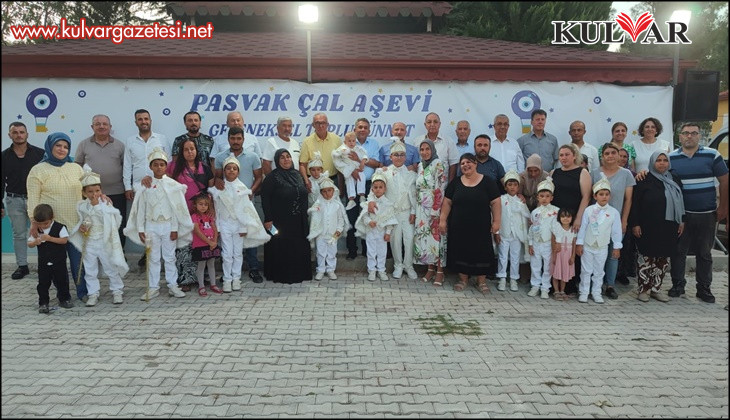 Çal’da 11 çocuk erkekliğe ilk adımlarını birlikte attı