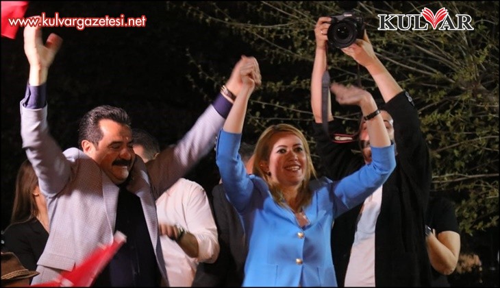 CHP'li Doğan ve Ertemur seçim sonuçlarını kutlamaya başladı