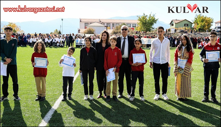 Cumhuriyetin 102. yaşı Çameli’nde coşkuyla kutlandı