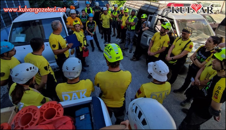 Dağ Arama Kurtarma 9 yıldır arama kurtarma operasyonlarında gönüllü olarak yardımcı oluyor