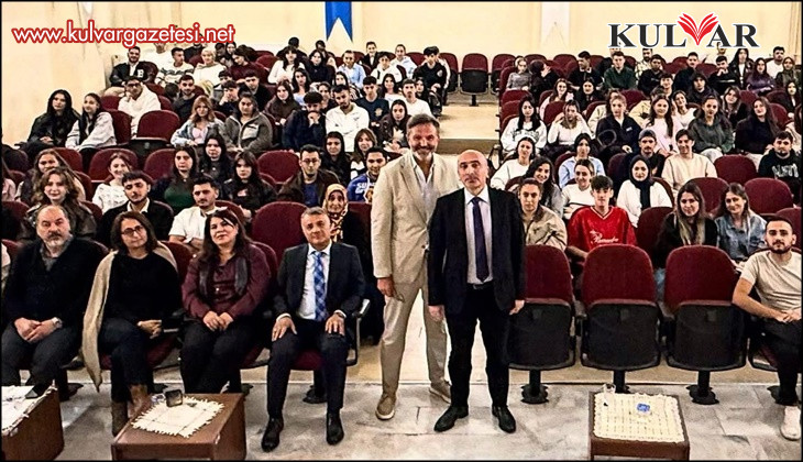 Deneyimlerini üniversiteli gençlerle paylaştı