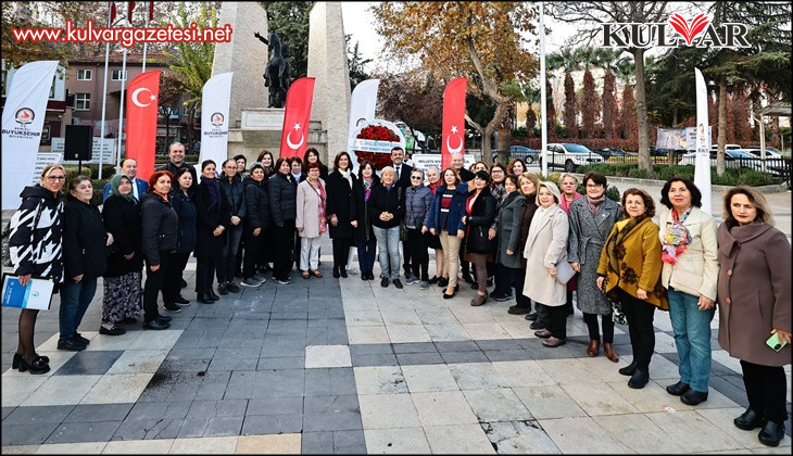 Denizli Büyükşehir Belediyesi Kadın Meclisi seçme ve seçilme hakkını kutladı