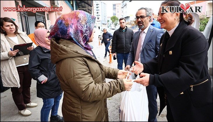 Denizli Büyükşehirden öğrencilere beslenme yardımı