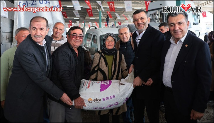 Denizli Büyükşehir’den üreticiye 2 milyon kiloluk gübre desteği