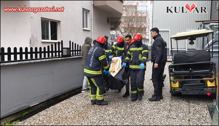 Denizli'de 6. kattan kendisini aşağıya bırakan genç hayatını kaybetti