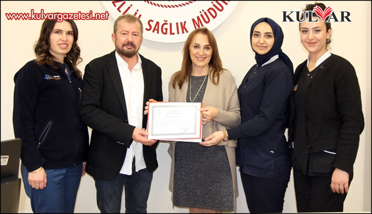 Denizli’de bebek dostu hastanelere teşekkür belgeleri verildi