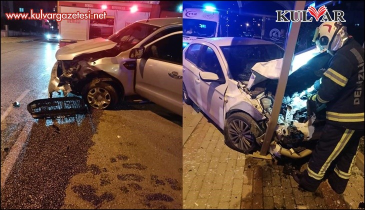 Denizli’de iki otomobil çarpıştı: 4 yaralı