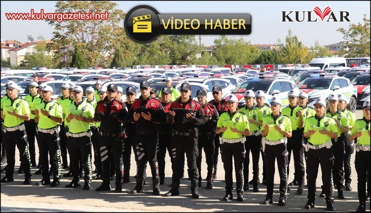 Denizli'de jandarma ve polisin 141 yeni aracı hizmete alındı