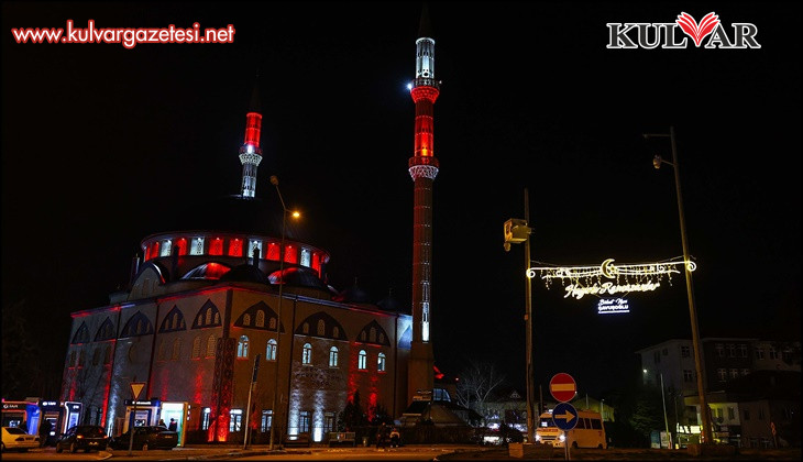 Denizli’de ramazan coşkusu ışıklarla taçlandı