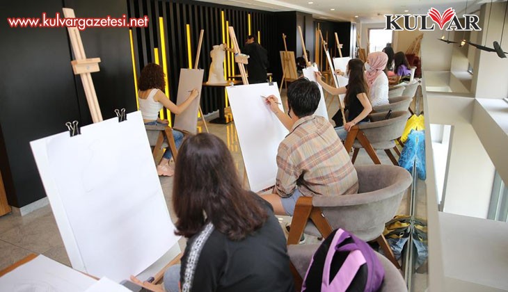 Denizli’de tiyatro ve akademik resim kursu başlıyor