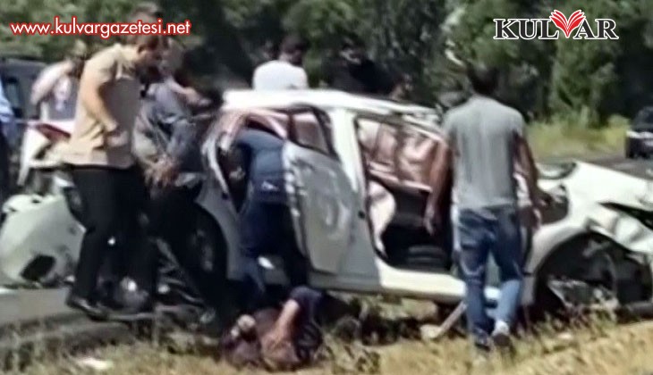  Denizli’den Ağrı’ya giden otomobil Erzurum’da kaza yaptı: 1 ölü 3 yaralı