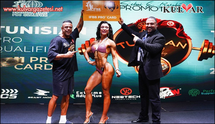 Denizlili sporcu, vücut geliştirmede IFBB Pro Card sahibi oldu