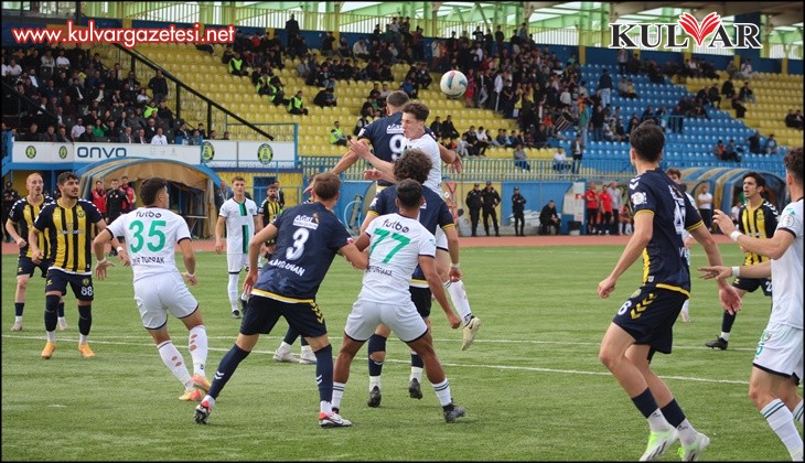 Denizlispor evine mağlup dönüyor 1-0