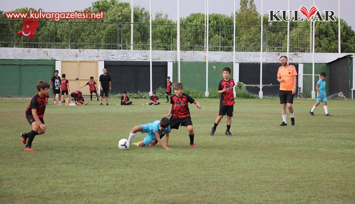 Geleceğin yıldız futbolcu adayları Pamukkale Cup’ta boy gösteriyor