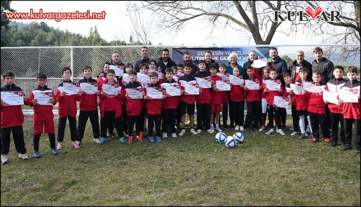 Geleceğin yıldız futbolcuları için Denizli kampı başladı