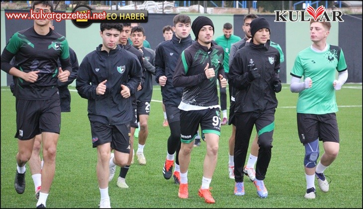 Gençlerbirliği’ni elinden kaçıran Denizlispor’da gözler Bayrampaşa maçına çevrildi
