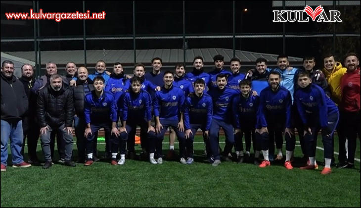 İmam ve esnaflar gençleri kötü alışkanlıklardan korumak için kulüp satın aldı