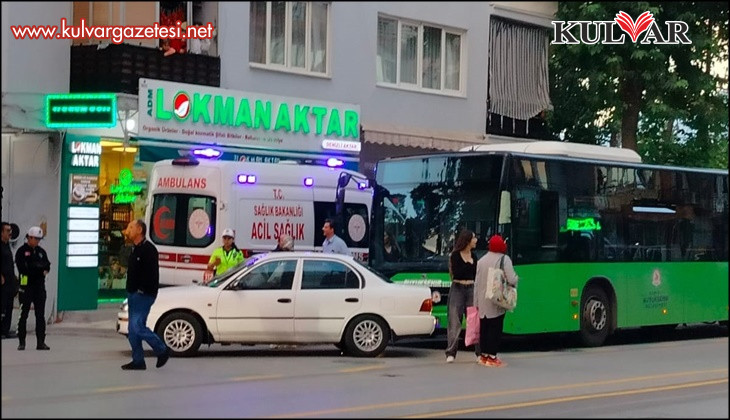 İstiklal Caddesi’nde yine otobüs kazası