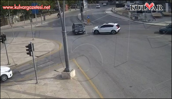 Kırmızı ışıkta geçen otomobile 2 bin 167 TL para cezası kesildi