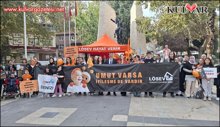 LÖSEV’DEN DENİZLİ’DE TURUNCU RENKLİ FARKINDALIK KORTEJİ VE YENİ OFİS AÇILIŞI