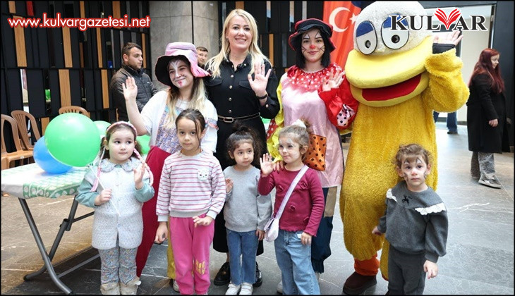 Merkezefendi’de 2 gün boyunca süren karne şenliği çocukların neşesiyle tamamlandı