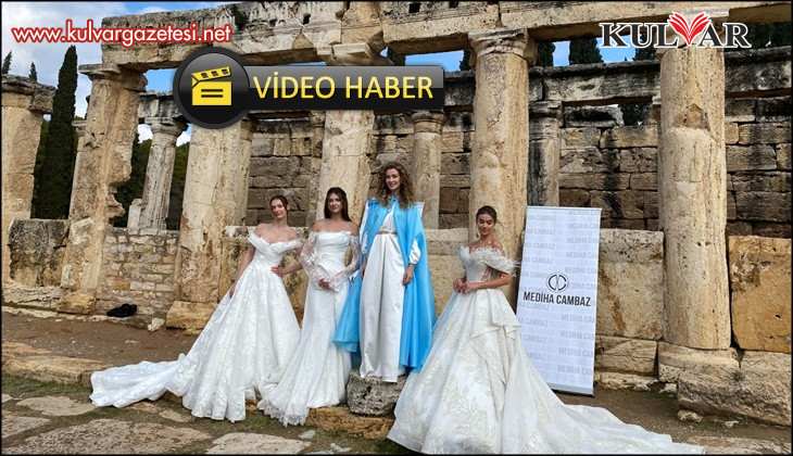 Meryem Ana temalı kıyafet Hierapolis ve Efes'te sergilendi