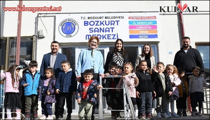 Miniklerden Başkan Teyzelerine anlamlı ziyaret