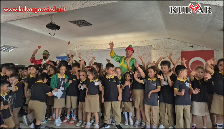 Nasrettin Hoca, Hacivat ve Karagöz kültür şölenine konuk oldu