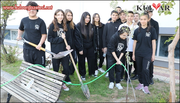 Öğrenciler iklim değişikliğine dikkat çekti